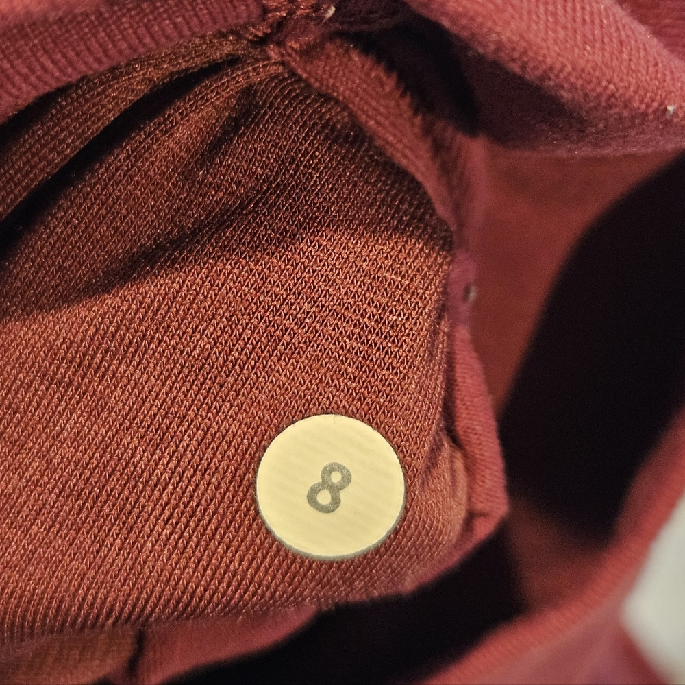 Lululemon Dark Red Leggings, Sz. 8 - Picture 4 of 7